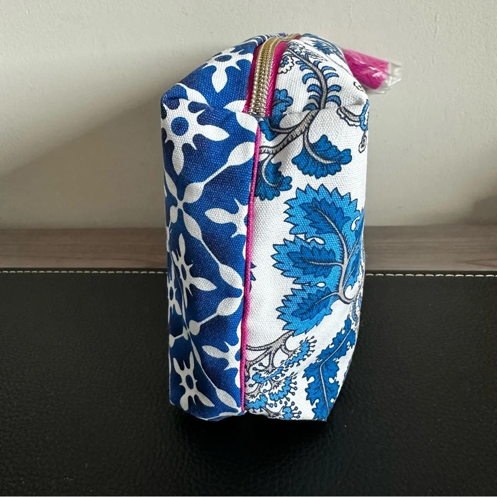 Estée Lauder Paisley Cometic Bags